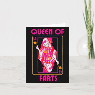 Queen of Farts maakt grap met volwassen humor Kaart