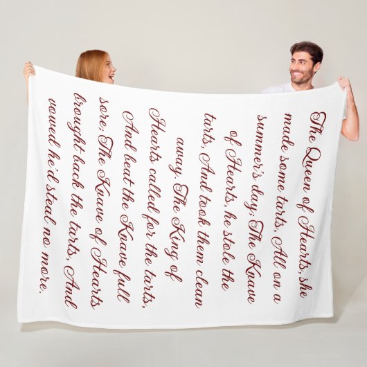 Queen of Hearts begint met een gedicht Fleece Deken (In situ)