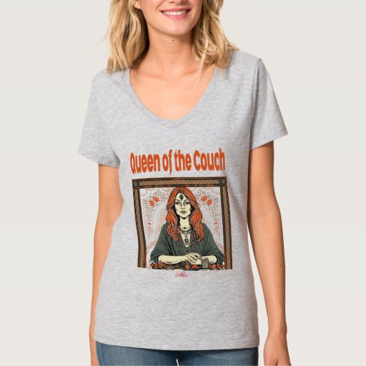 Queen of the Couch Grappig Lazy Day T-shirt (Voorkant)