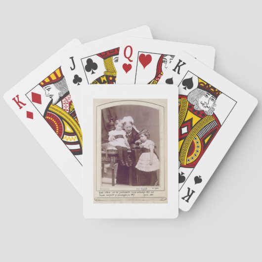 Queen Victoria (1819-1901) met haar kleinkinderen, Speelkaarten (Achterkant)