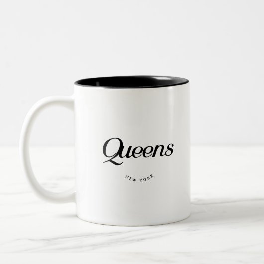Queens NY Tweekleurige Koffiemok (Links)
