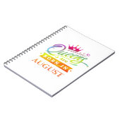 Queens wordt geboren in August Birthday Gift Notitieboek (Linkerzijde)