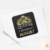 Queens wordt geboren in augustus I Vierkante Sticker (Envelop)