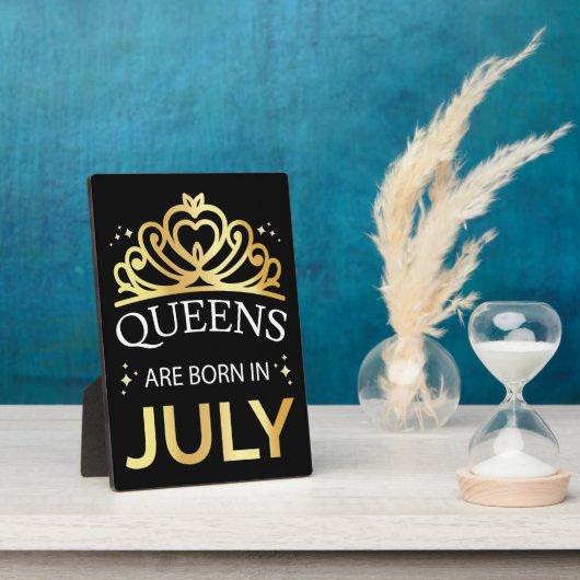 Queens wordt geboren in juli I Fotoplaat (Zijkant)