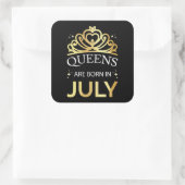 Queens wordt geboren in juli I Vierkante Sticker (Tas)