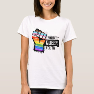 Queer jeugd beschermen - Progress Pride Fist T-shirt
