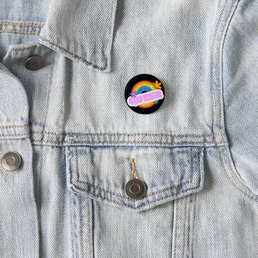 Queer. LGBT+Pride. Button (In situ)
