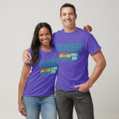 Queer Mode On – Retro LGBTQ T-shirt (Unisex)