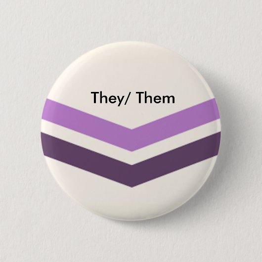 Queer Pronouns Button Ze/Them (Voorkant)
