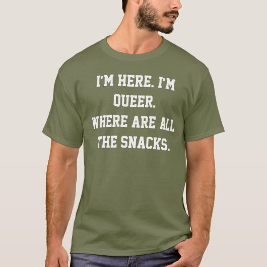 Queer snacks t-shirt (Voorkant)