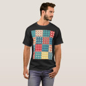  quilt: patchwork achtergrondpatroon. t-shirt (Voorkant volledig)