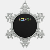 Quilter Sewing Heartbeat - Quilter Lover Tin Sneeuwvlok Ornament (Voorkant)