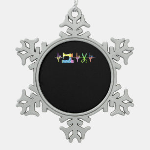 Quilter Sewing Heartbeat - Quilter Lover Tin Sneeuwvlok Ornament