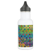 Quilty als geladen waterfles (Links)