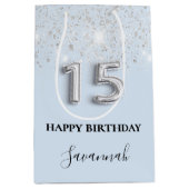 Quinceanera babyblauwe zilverglitter medium cadeauzakje (Voorkant)