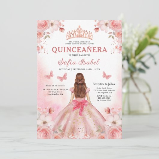 Quinceañera Blush Pink Rose Bloemenvlinder Kaart (Staand voorkant)