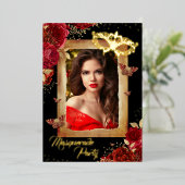 Quinceanera Foto Masquerade Party Red Rose Gold Folie Uitnodiging (Staand Voorkant)