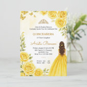 Quinceañera invitation with elegant yellow roses  kaart (Staand voorkant)