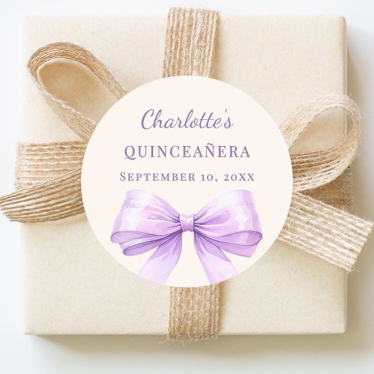 Quinceanera lavender bow ivory ronde sticker