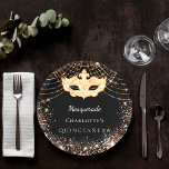 Quinceanera Masquerade zwart goud glitter Papieren Bordje<br><div class="desc">Voor een glamoureus Quinceañera,  maskerade thema verjaardagsfeestje. Een stijlvolle zwarte achtergrond. Versierd met faux gouden glitter en een maskerade masker. Een naam en tekst personaliseren en toevoegen.</div>