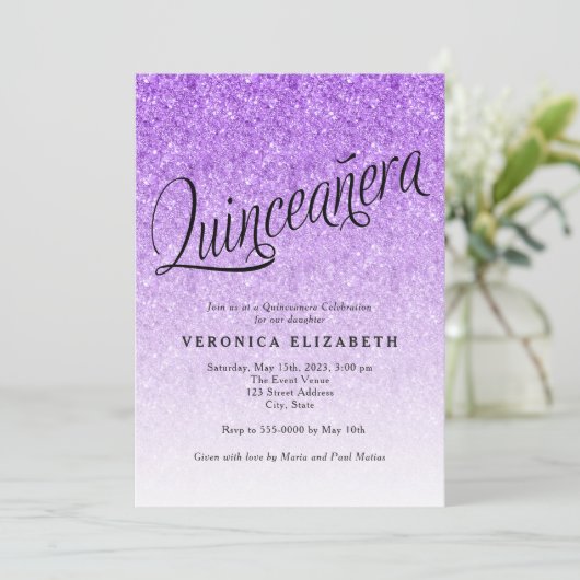 Quinceanera Paarse Glitter Verjaardagsuitnodiging Kaart (Staand voorkant)