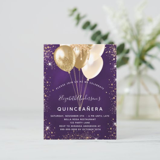 Quinceanera paarse gouden glitterballonnen uitnodiging briefkaart (Staand voorkant)