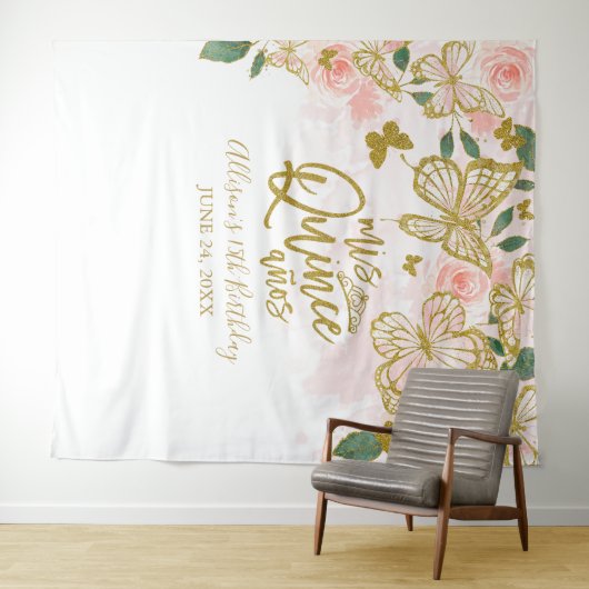 Quinceanera Pink Butterflies Floral Backdrop Wandkleed (In Situ (horizontaal))
