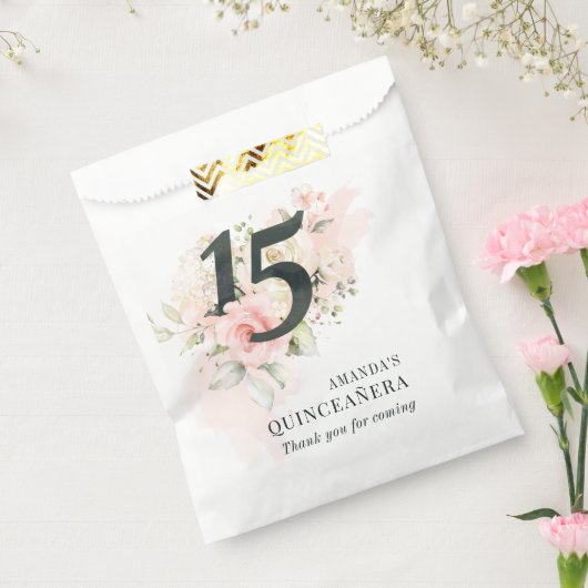 Quinceanera Pink Floral 15e verjaardag Blush Rusti Bedankzakje (Gezegeld)