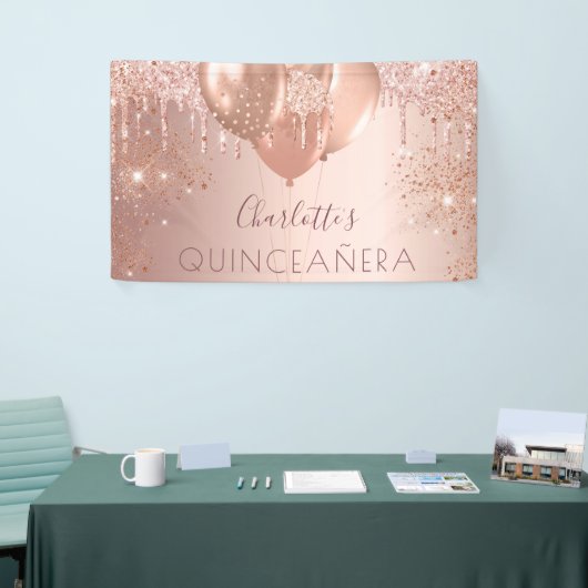 Quinceanera roos goudballonmonogram spandoek (Beurs)