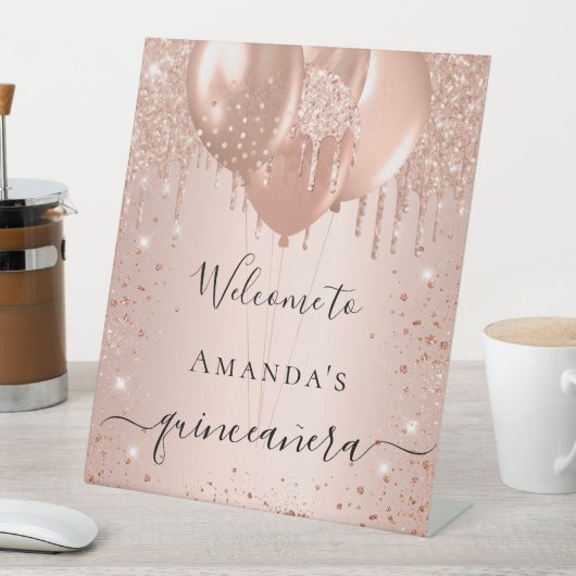 Quinceanera roos goudglitter blush party reclamebord met voetstuk (Insitu)