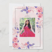 Quinceañera roze en paarse rozen uitnodiging (Achterkant)