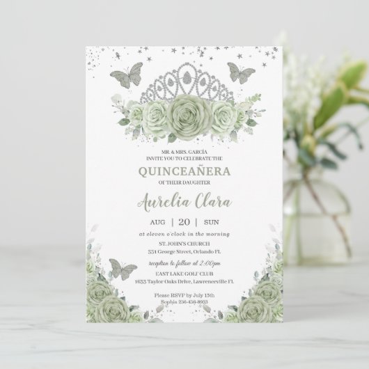 Quinceañera Sage Groene Bloemen Rozen Zilveren Kro Kaart (Staand voorkant)