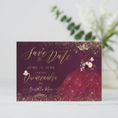 Quinceanera Save the Date Burgundy Gown Kaart (Staand voorkant)