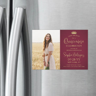 Quinceañera Save the Date Foto Burgundy en Goud Magnetische Uitnodiging