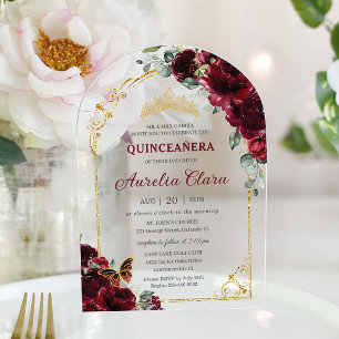Quinceañera Sweet 16 Bourgogne Bloemen Gouden Boog Acryl Uitnodigingen