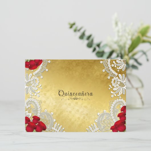 Quinceanera White Lace Red Roses op goud Kaart (Staand voorkant)