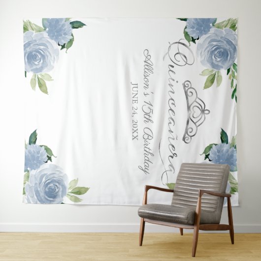 Quinceanera zilverfolie tiara blauwe bloemen achte wandkleed (In Situ (horizontaal))