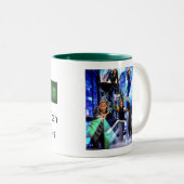 Quincey's "Genesis" Coffee Mok (Voorkant rechts)