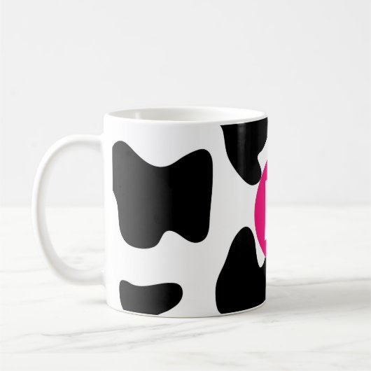 Quirky Cow Patch Pattern Pink Monogram Koffiemok (Links)