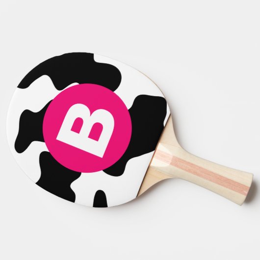 Quirky Cow Patch Pattern Pink Monogram Tafeltennisbatje (Zijkant)