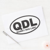 Quirky Dog Lady met beschrijving Ovale Sticker (Envelop)