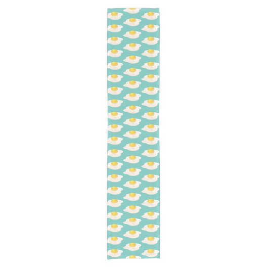 Quirky Fried Egg Graphic Pattern op Blauwgroen Korte Tafelloper (Voorkant)