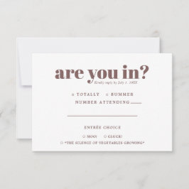 Quirky Fun Wedding RSVP | 70s Typografie Aankondiging