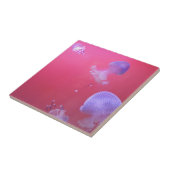 Quirky Jellyfish in the Pink Water Tegeltje (Zijkant)