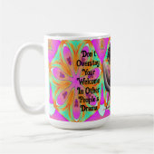 Quirky Lady Tattoos & Wijndrama Mok (Links)