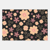 Quirky Retro Floral Pattern Inpakpapier Vel (Voorkant)