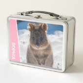 Quokka on the Beach Australia, Pink Accent Girls (Voorkant)