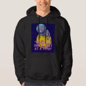 QUOTE BUITEN DE RUIMTE HOODIE (Voorkant)