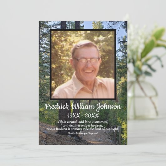 Quote Foto Pine Tree Forest Achtergrond Begrafenis Programmakaart (Staand voorkant)