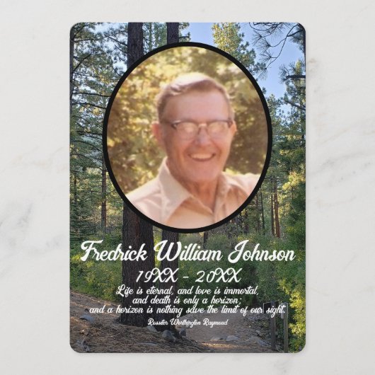 Quote Foto Pine Tree Forest Background Memorial Programmakaart (Voorkant)